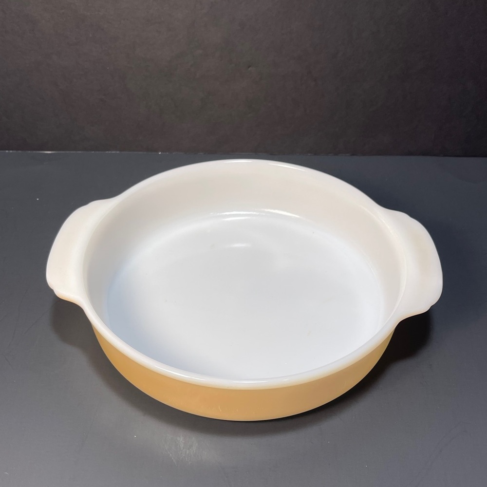 Vtg Fire King Peach Luster #450 Round Casserole Cake Baking Pan 2 Handled 8.5”
